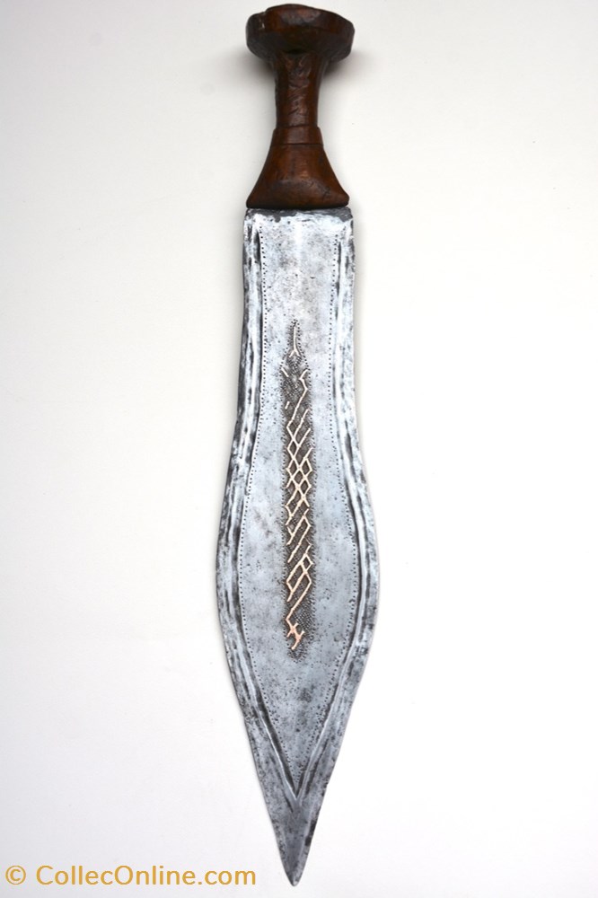 art antiquite africain arme songye 001