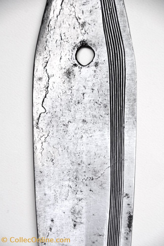 Boa Azandé 001 5 art antiquites africain armes boa azande 001
