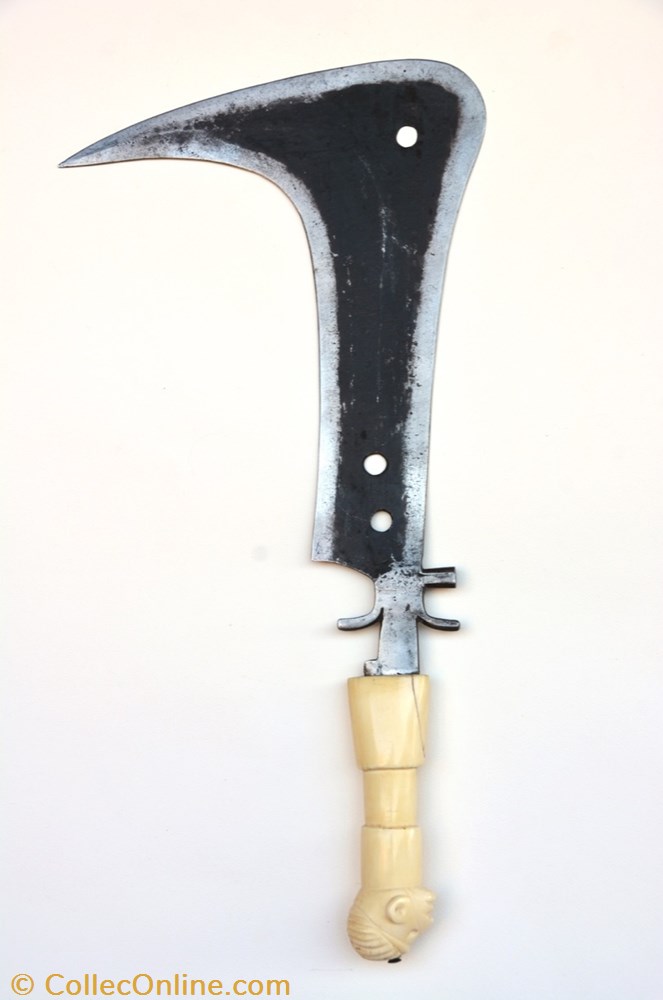 art antiquites africain armes boa 001