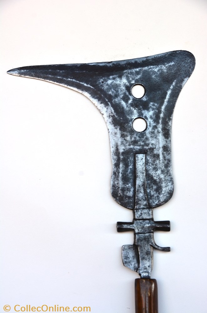 art antiquite africain arme mangbetu ivoire 004