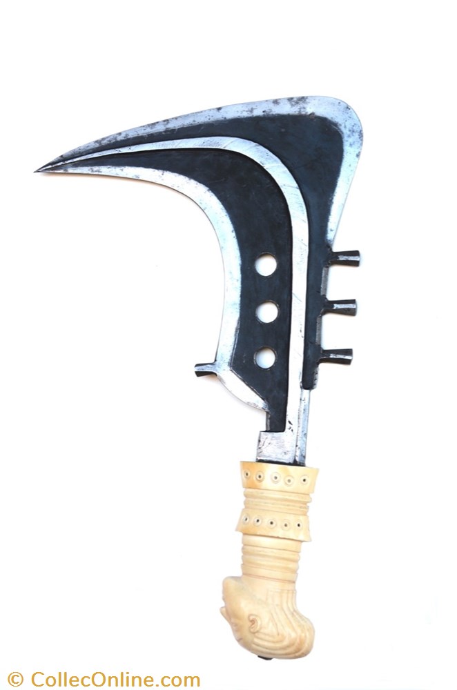 art antiquite africain arme mangbetu ivoire 002