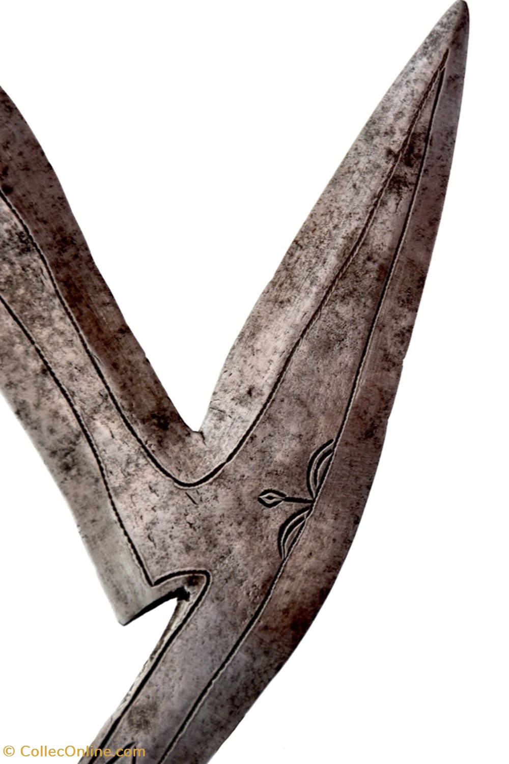 Banda 008 2 art antiquites africain armes banda 008