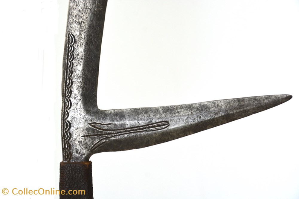 art antiquites africain armes banda 007