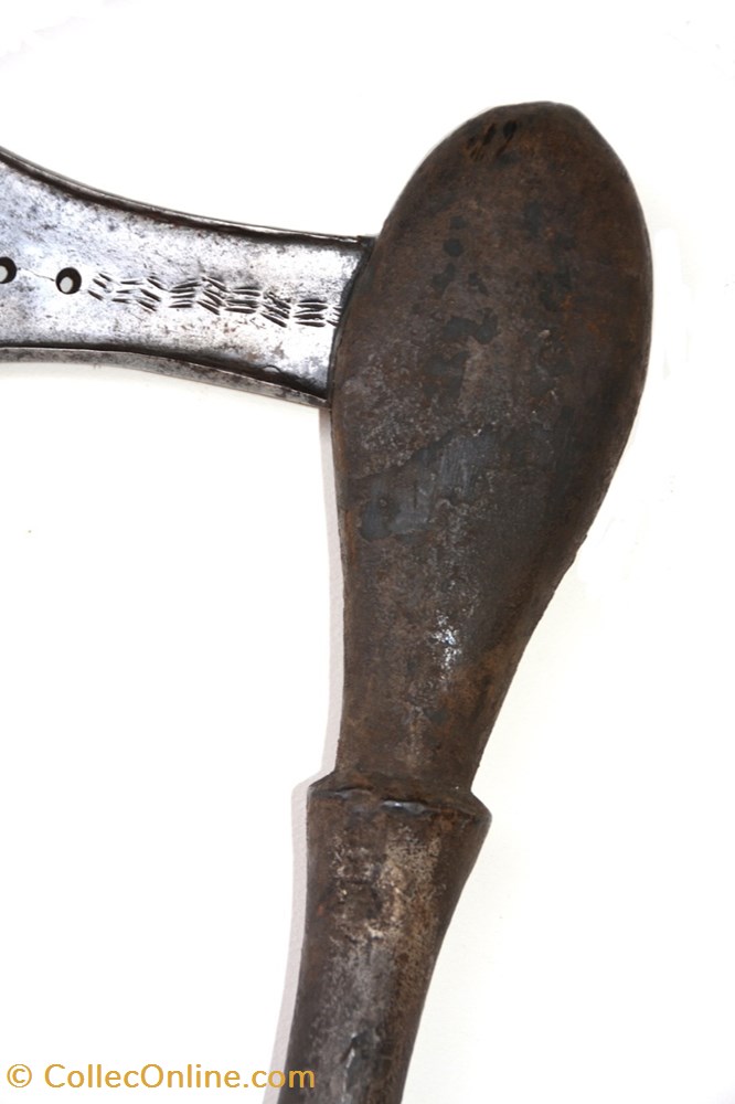 art antiquite africain arme songye 002