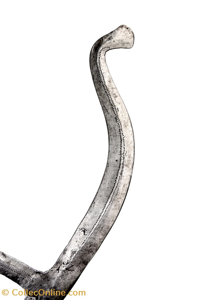 art antiquites africain armes laka ngambaye 001