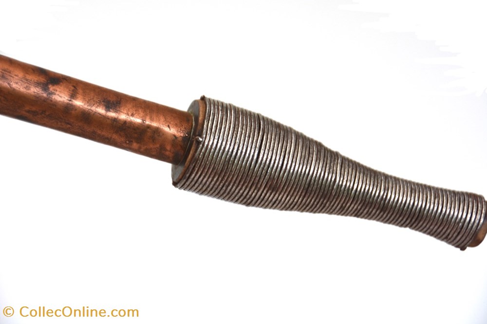 art antiquite africain arme momvu 004