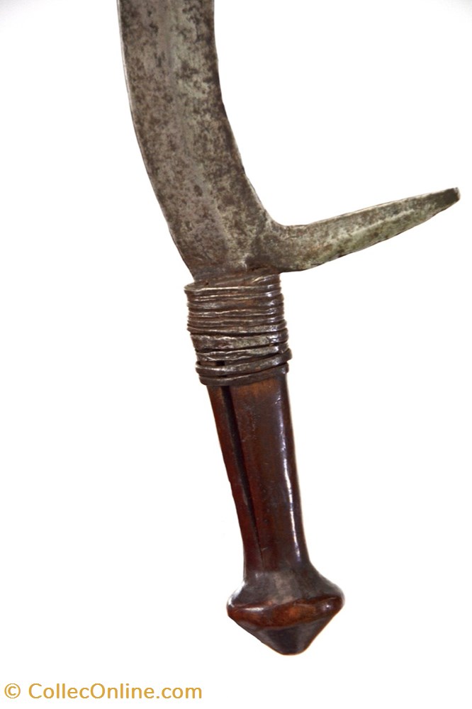 Kota-Fang 006 4 art antiquites africain armes kota fang 006