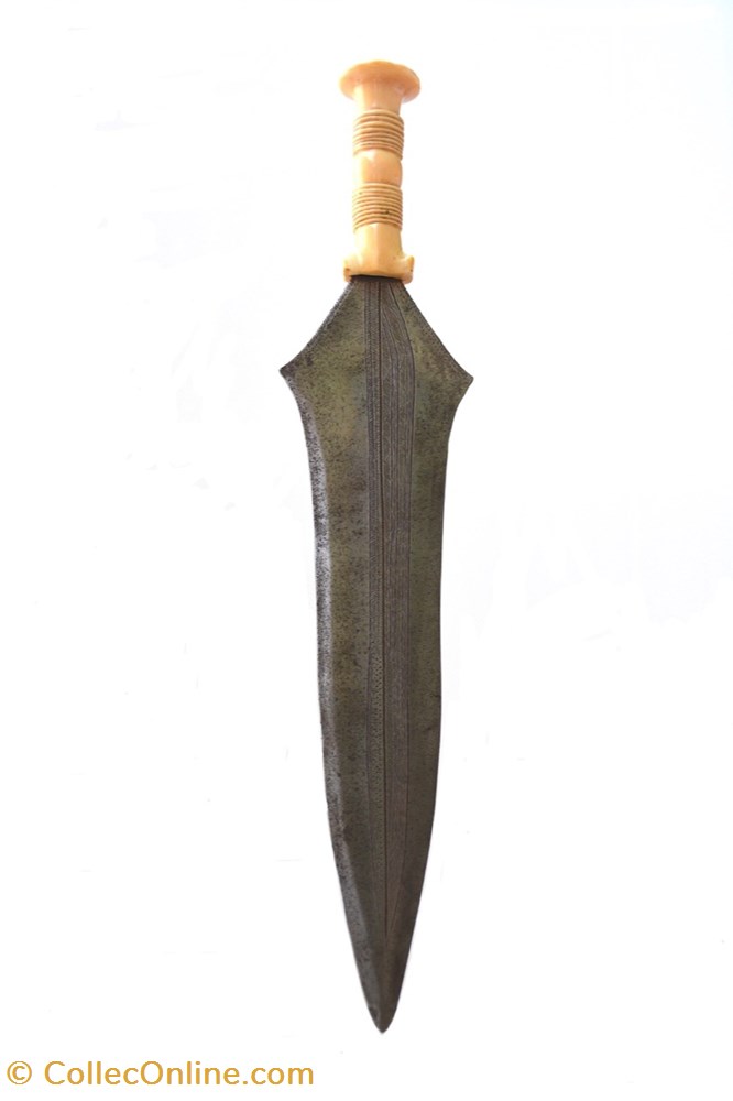 art antiquites africain armes lokele topoke 002