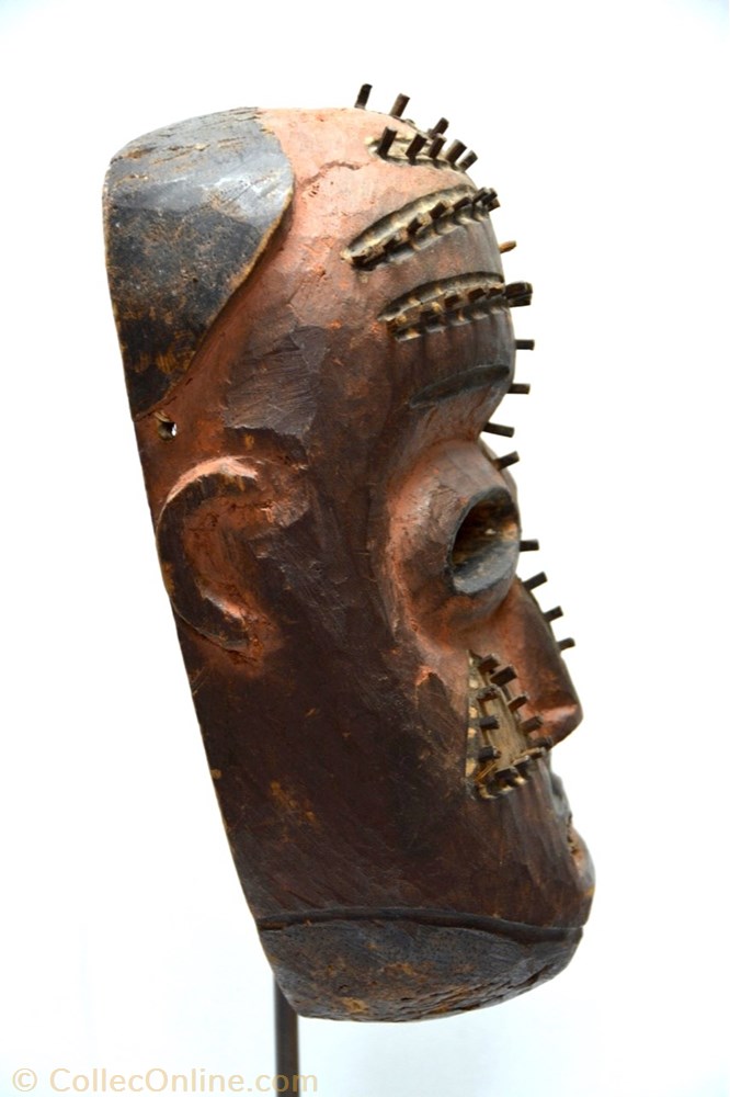 art antiquites africain masques zande 001 sold