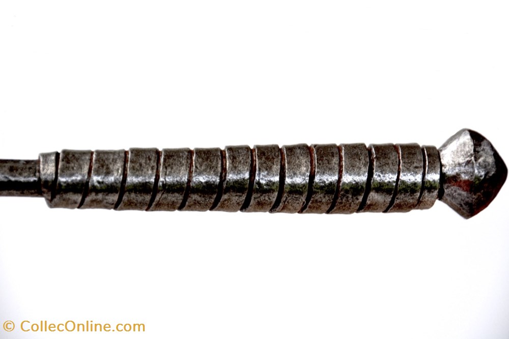 Dadiya 003 5 art antiquite africain arme dadiya 003
