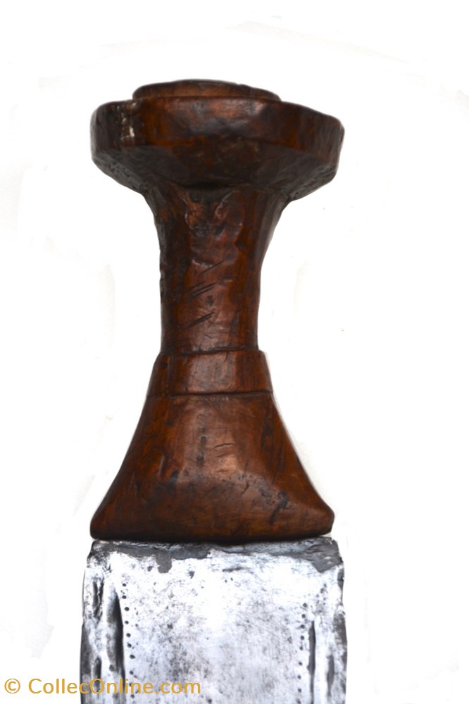 art antiquite africain arme songye 001