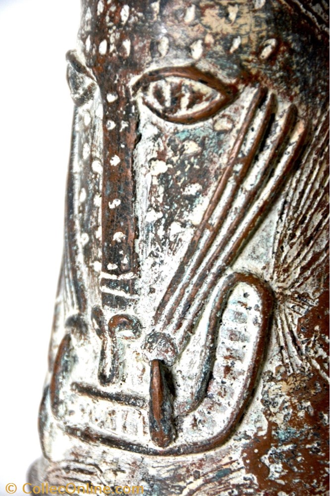 art antiquite africain bronze brassiere benin 001