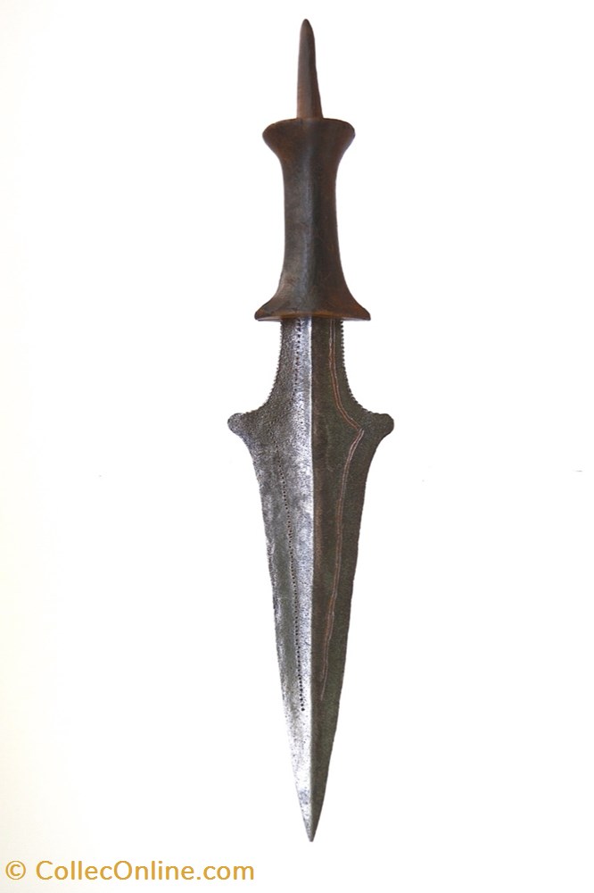 art antiquite africain arme tetela 002
