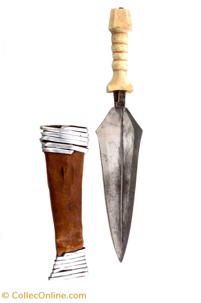 art antiquites africain armes mangbetu 009 sold