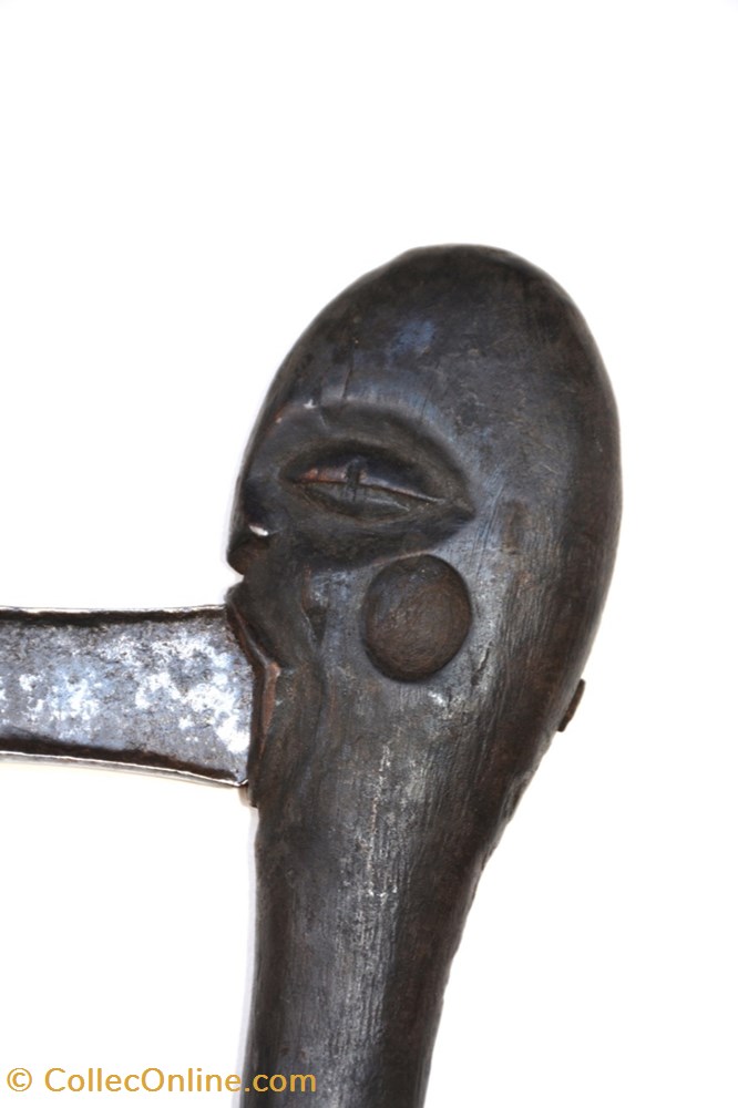 Songyé 001 2 art antiquite africain arme songye 001