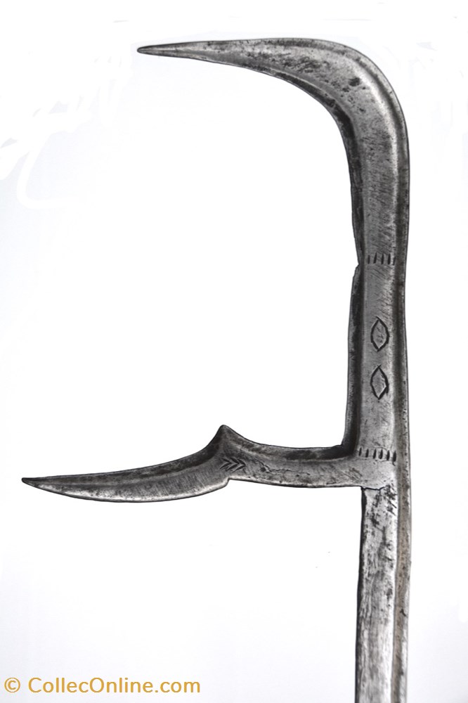 art antiquites africain armes laka ngambaye 005