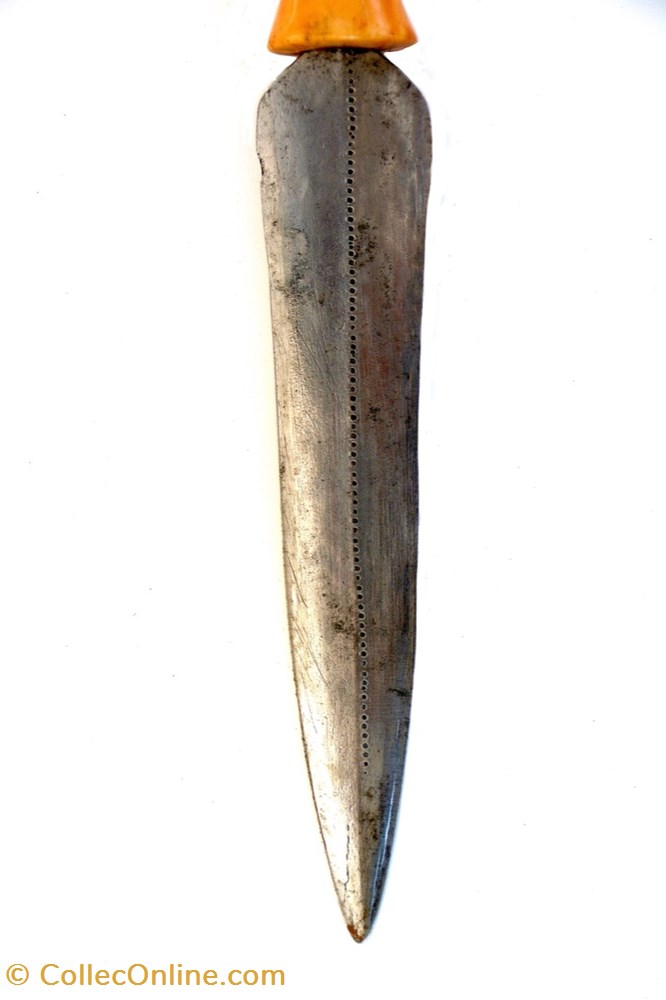 art antiquites africain armes topoke 001