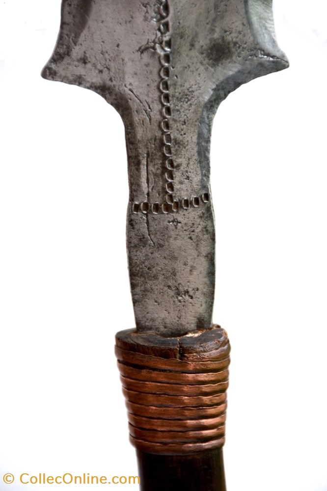 Yakoma Ngondi 009 4 art antiquite africain arme yakoma ngondi 009