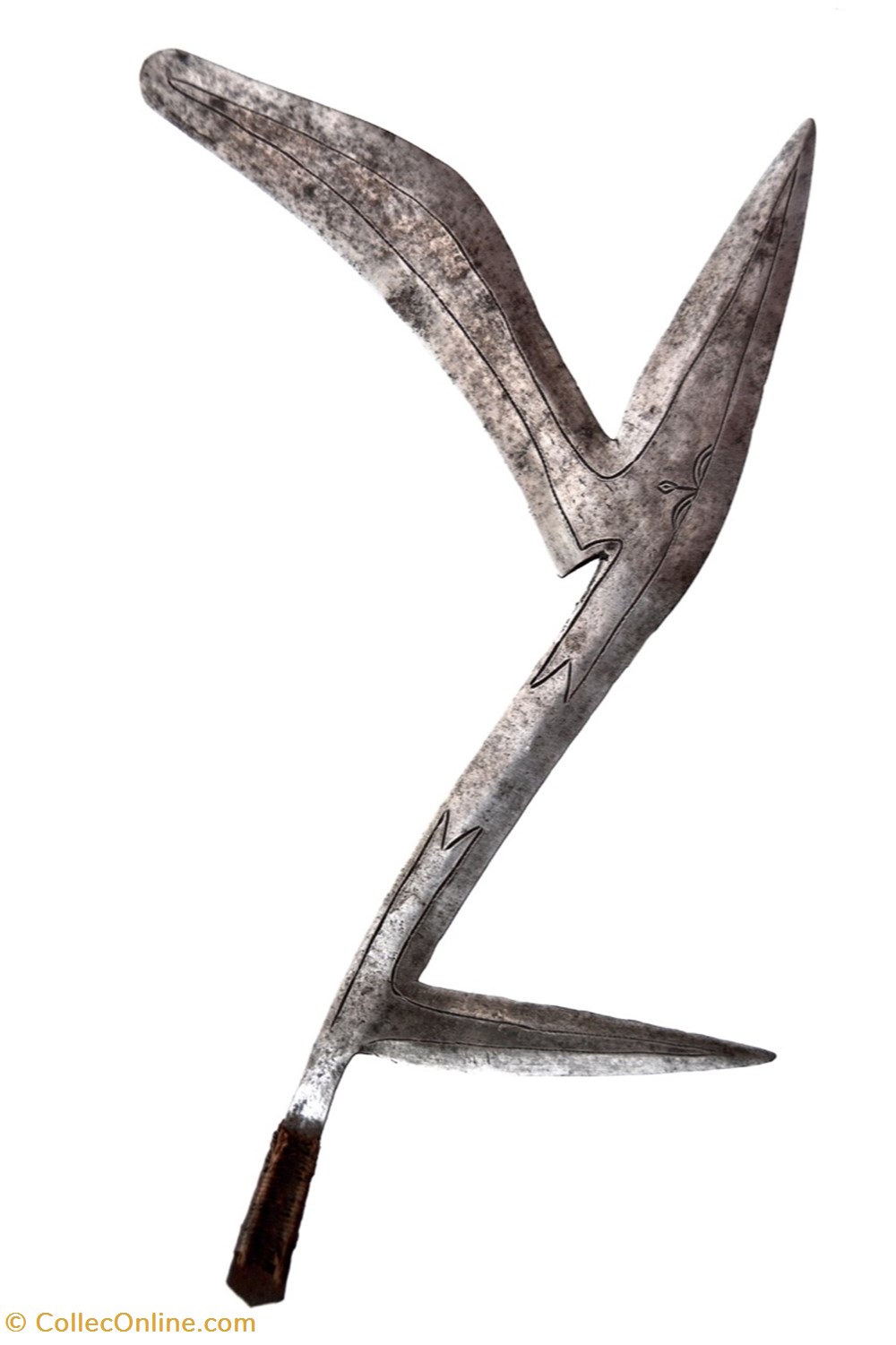 Banda 008 art antiquites africain armes banda 008