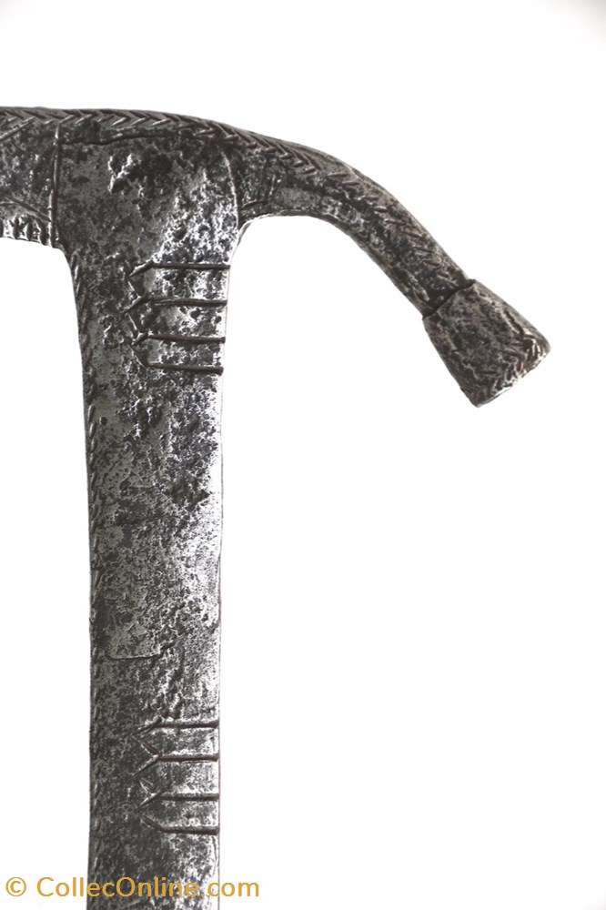 art antiquites africain armes ganda 002