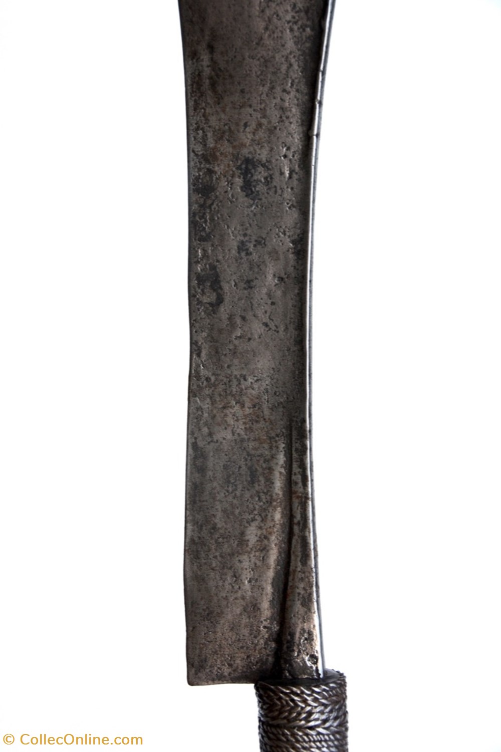 Kuyu 001 3 art antiquites africain armes kuyu 001