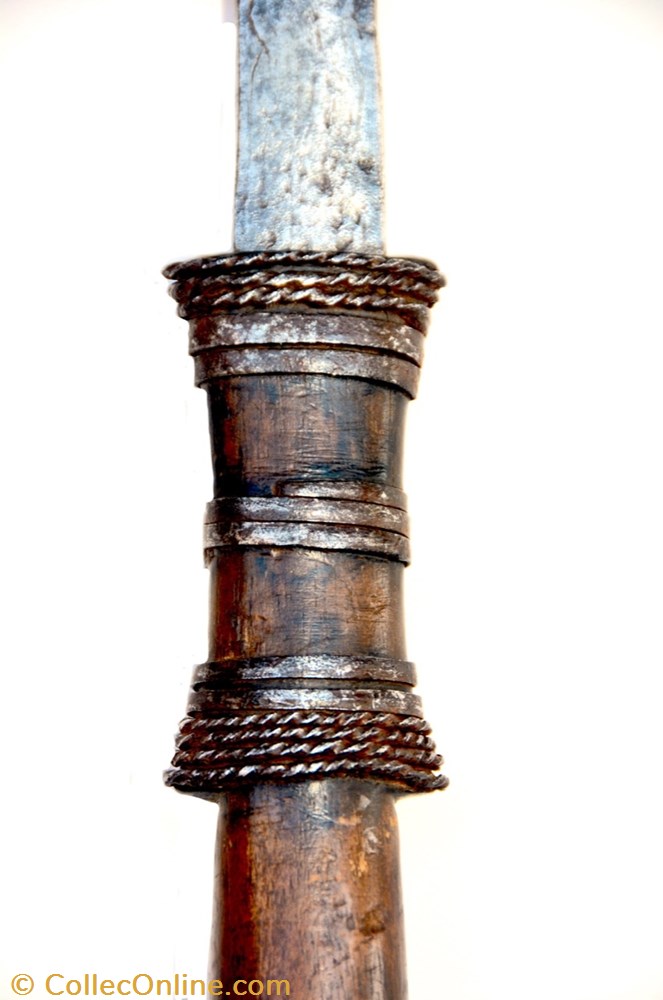 art antiquite africain arme momvu 003