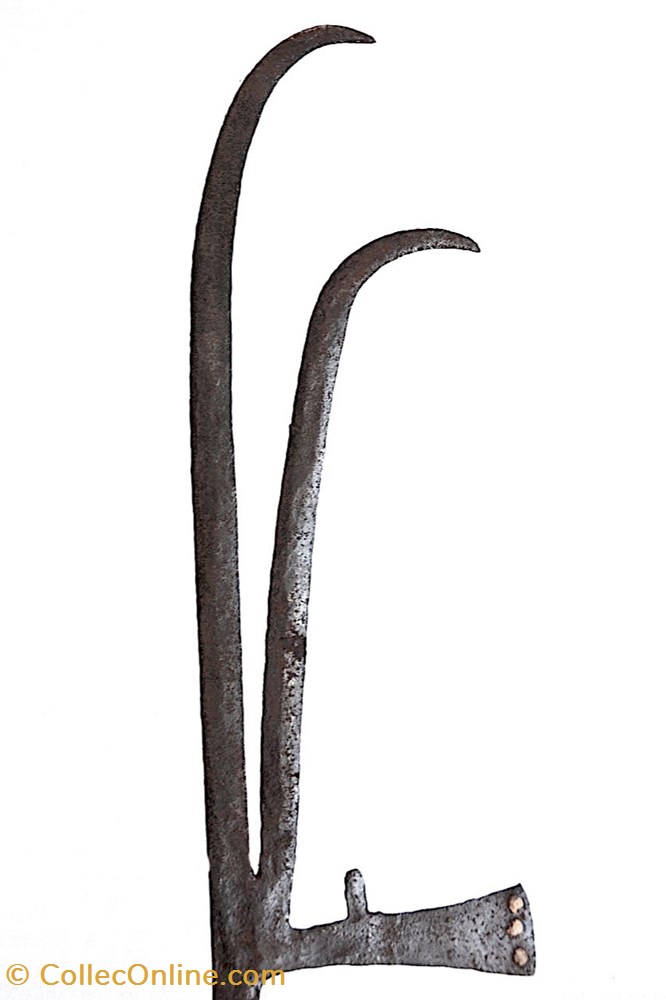 art antiquites africain laka 001 sold