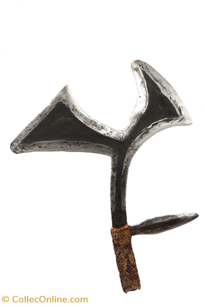 Yangéré 003 art antiquites africain armes yangere 003