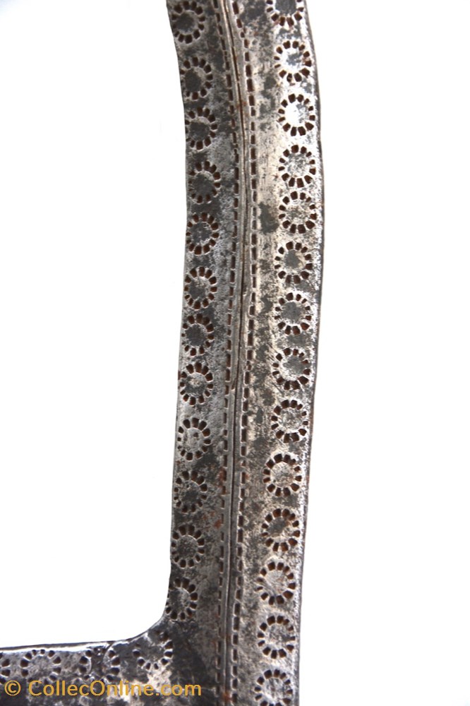 art antiquites africain armes marghi 001