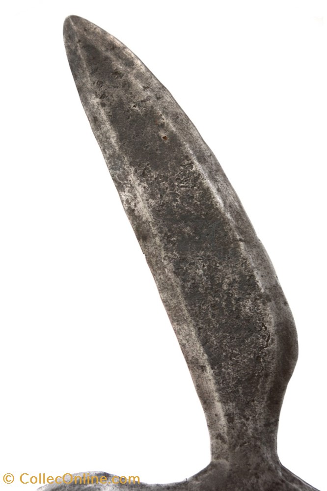 Yangéré-Kaka 001 3 art antiquites africain armes yangere kaka 001