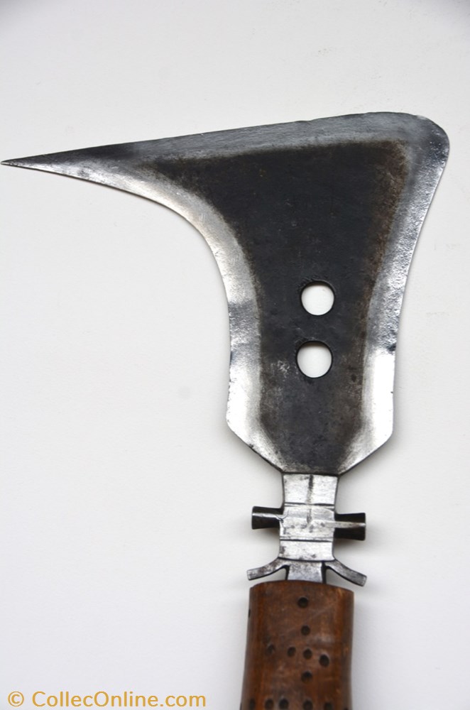 art antiquite africain arme mangbetu 002