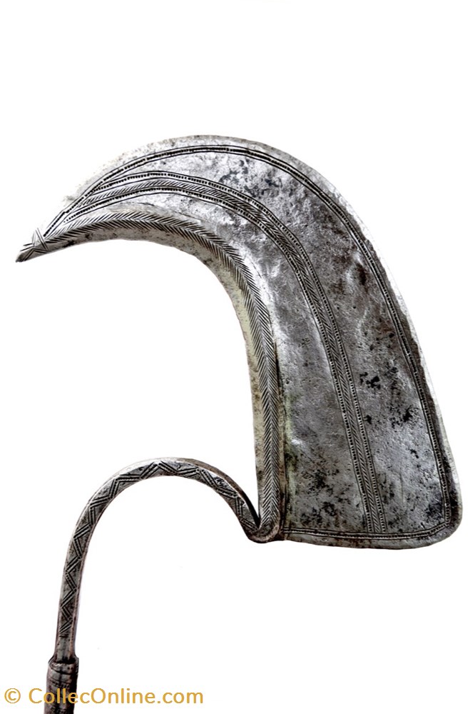 art antiquite africain arme dadiya 002