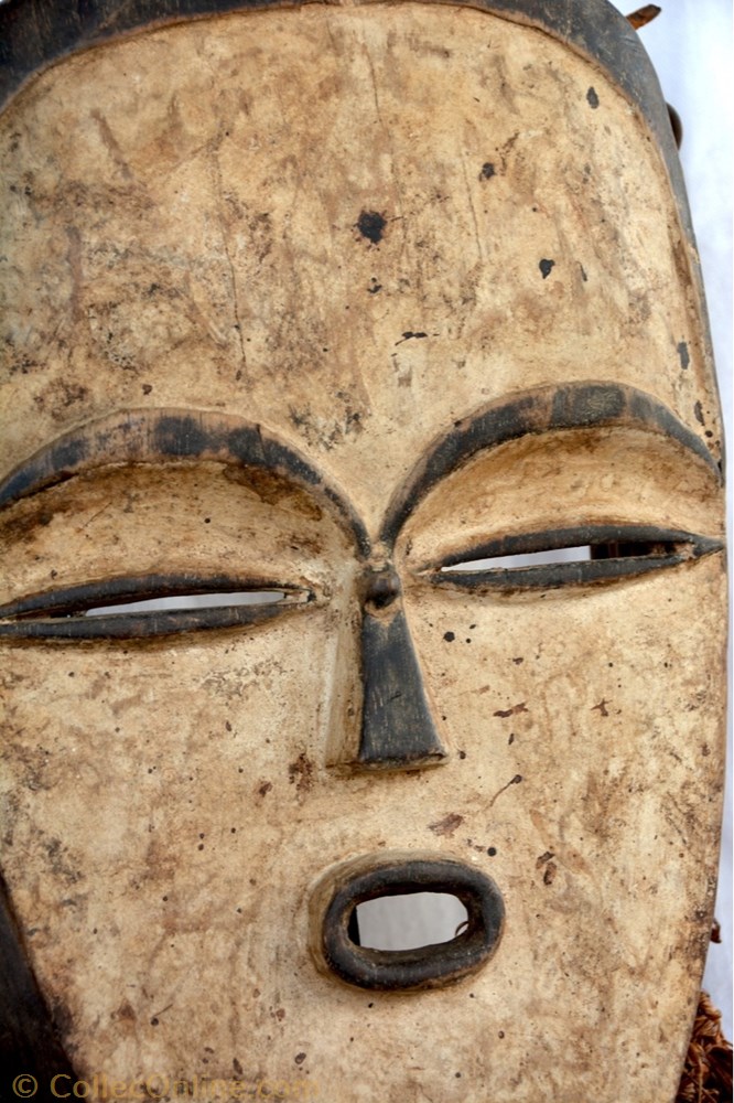 Vuvi 001 3 art antiquites africain masques vuvi 001