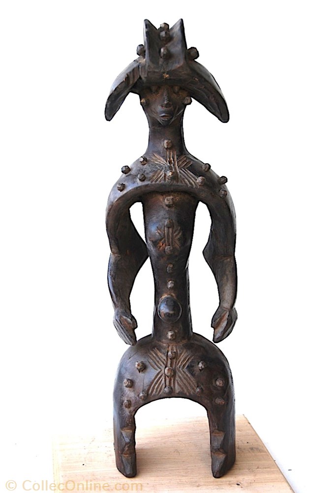 Mumuyé 002 art antiquite africain statuette mumuye 002