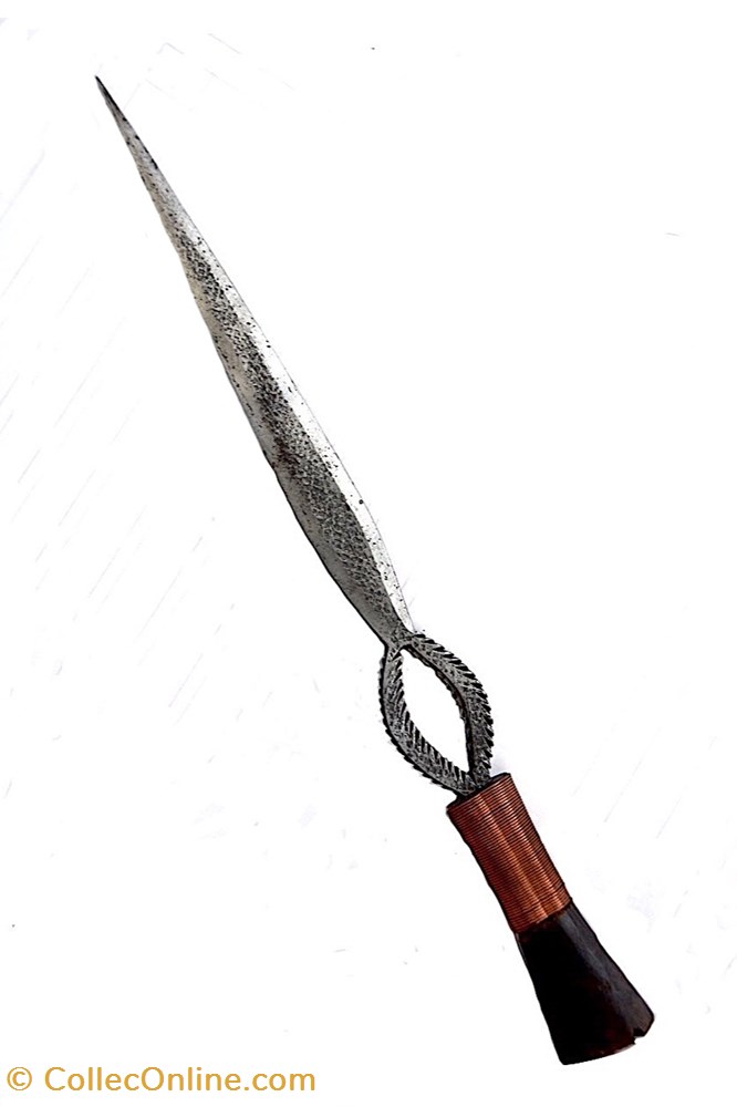 art antiquites africain armes ekonda 001