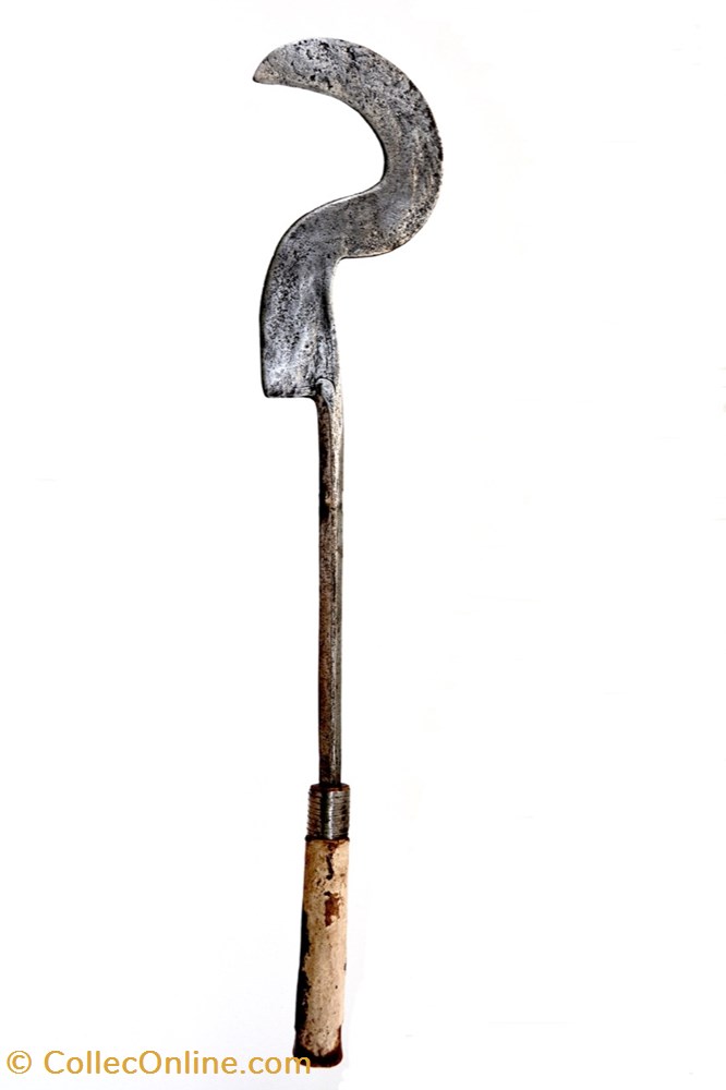 Tutsi 002 art antiquite africain arme tutsi 002