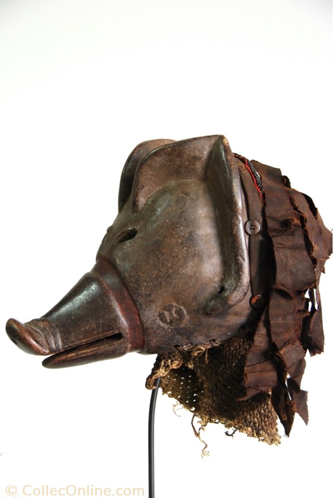 Tchokwé 001 2 art antiquite africain masque tchokwe 001