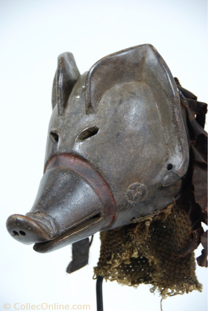 Tchokwé 001 3 art antiquite africain masque tchokwe 001