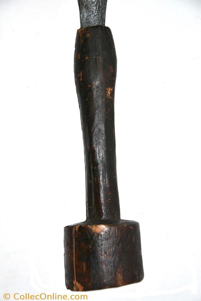 Topoké 001 5 art antiquite africain arme topoke 001