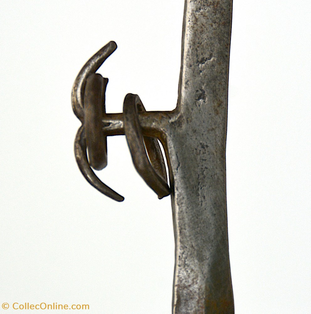 Kreich 001 4 art antiquite africain arme kreich 001