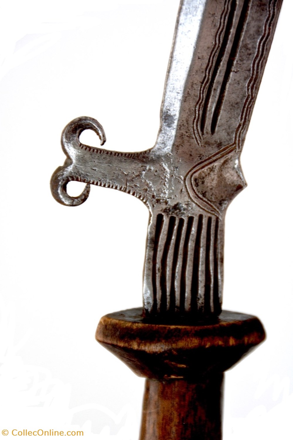 Banda Gbanziri 001 5 art antiquites africain armes banda gbanziri 001