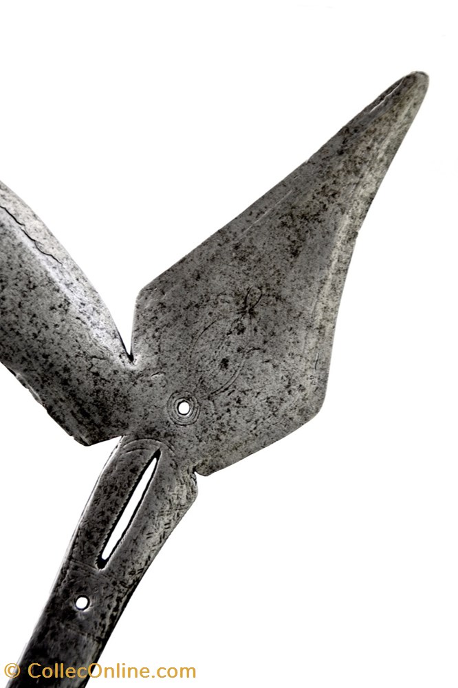 Zandé - Bandia 003 2 art antiquites africain armes zande bandia 003