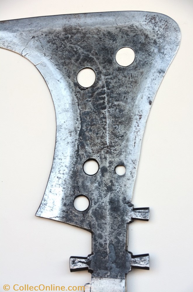 art antiquite africain arme mangbetu ivoire 002