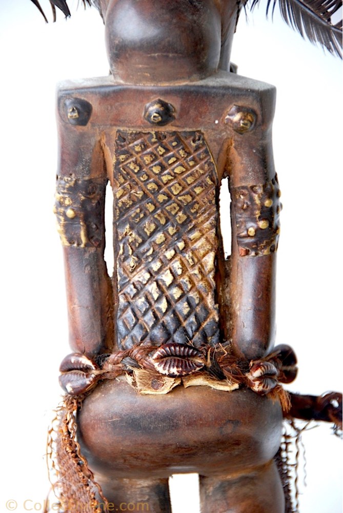 Songyé 002 4 art antiquite africain statuette songye 002
