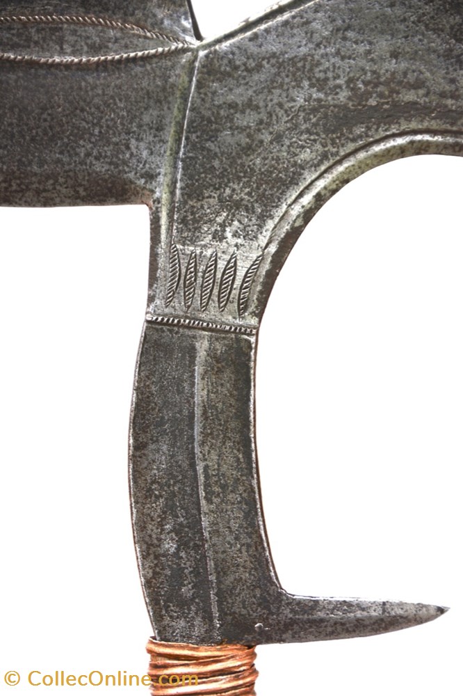 Kota-Fang 013 4 art antiquite africain arme kota fang 013