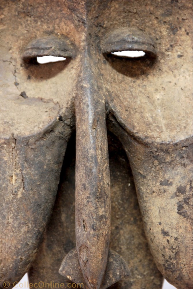 Suku 001 2 art antiquite africain masque suku 001