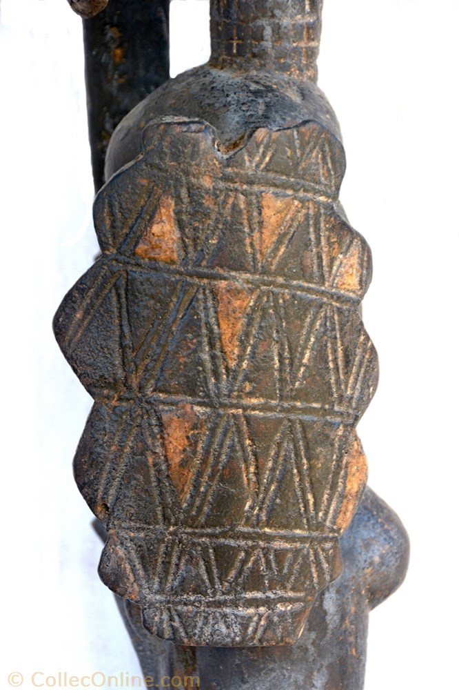 Bena Lulua 001 3 art antiquite africain statuette bena lulua 001