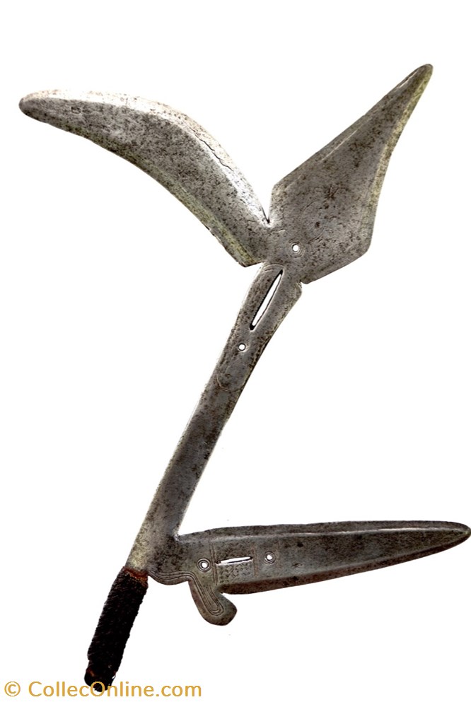 Zandé - Bandia 003 art antiquites africain armes zande bandia 003