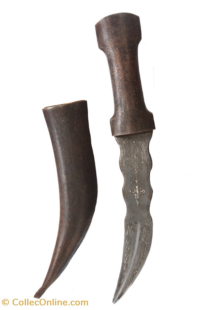 Syrie poignard double pointe 001 SOLD 2 art antiquites asiatique syrie poignard double pointe 001 sold