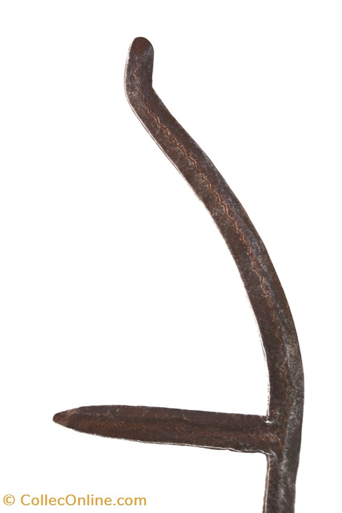 Sara Musgum 001 2 art antiquites africain armes sara musgum 001